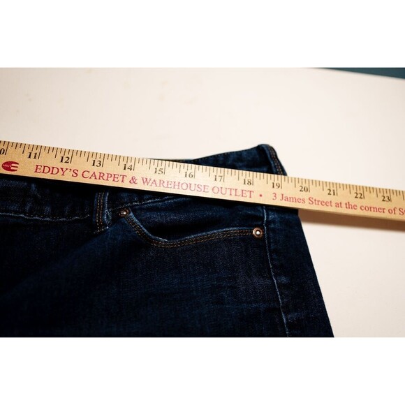 Lands' End womens Jeans Fit 2 Boot cut 18 denim - Picture 8 of 10